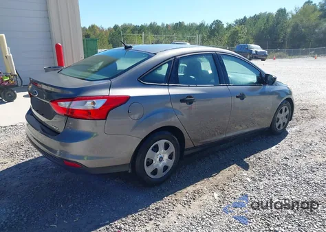 2013 Ford Focus S from USA, damaged, VIN 1FADP3E26DL331054
